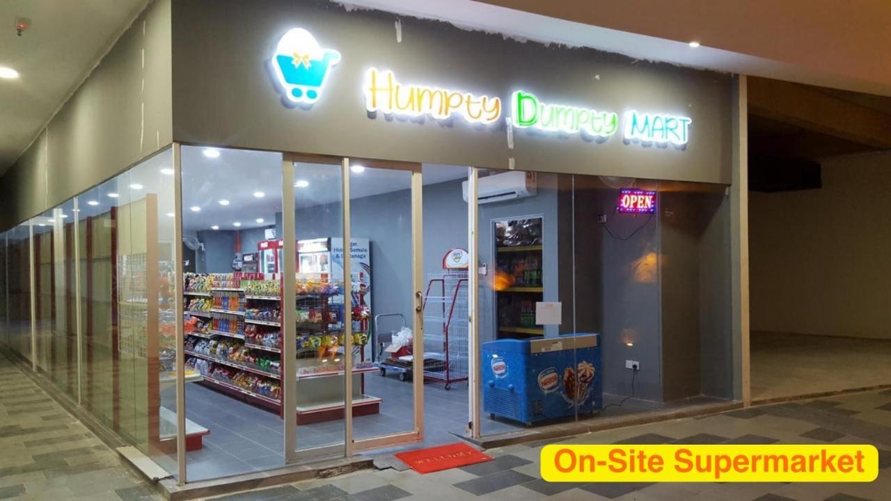 Sinar Rasa Homestay At I-Soho, I-City شاه علام المظهر الخارجي الصورة On-site supermarket