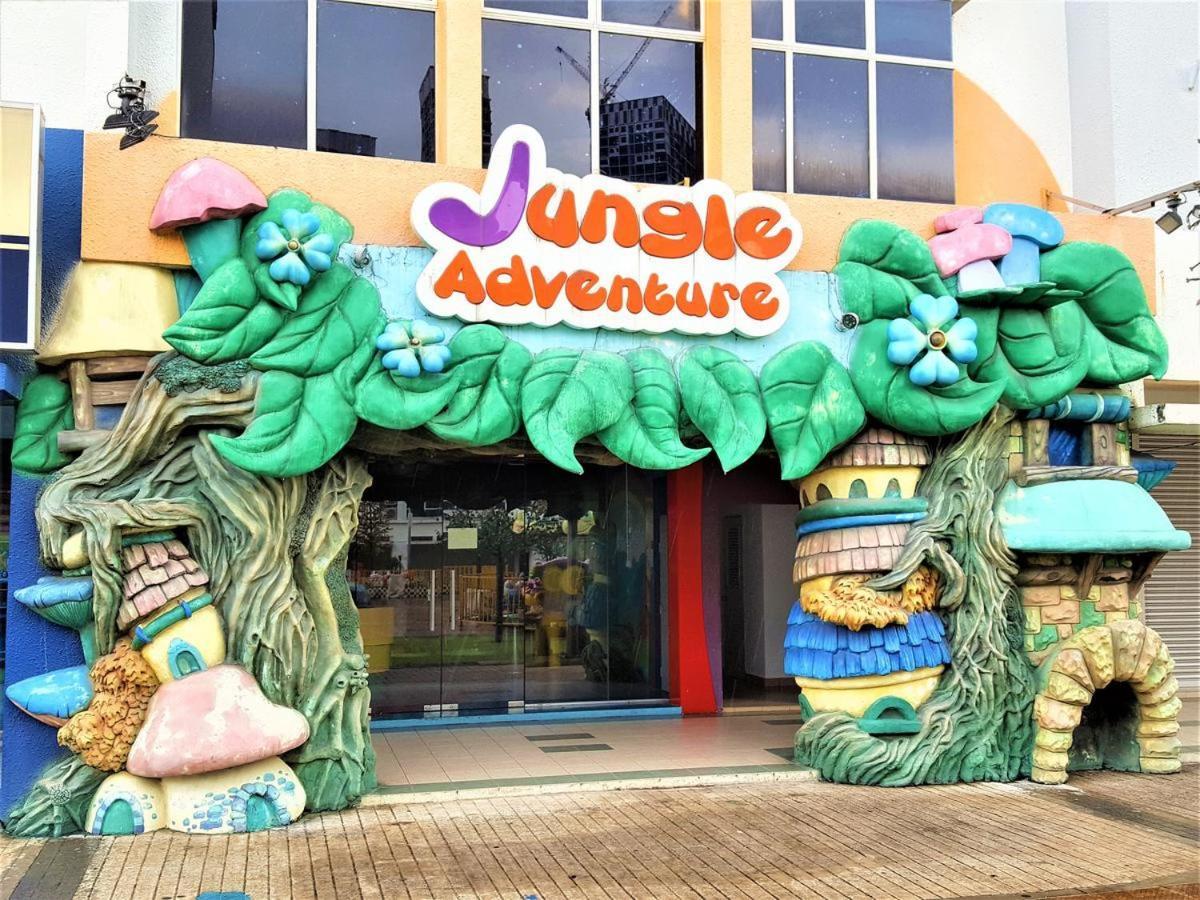 Sinar Rasa Homestay At I-Soho, I-City شاه علام المظهر الخارجي الصورة Jungle Adventure