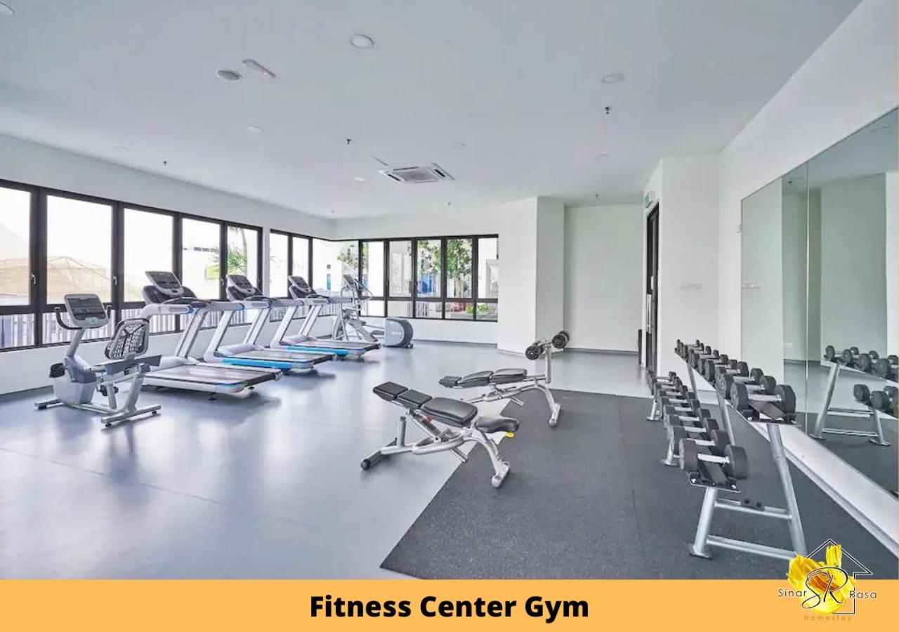 Sinar Rasa Homestay At I-Soho, I-City شاه علام المظهر الخارجي الصورة Fitness Center Gym